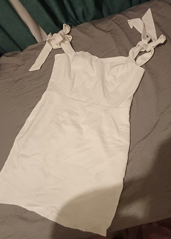 Beyaz Keten Askılı Mini Elbise