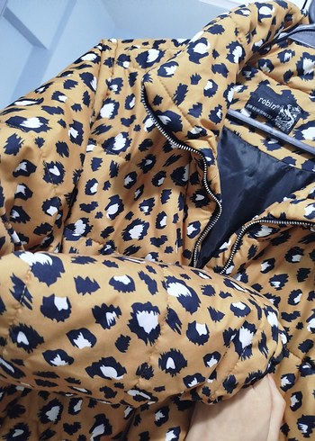 Leopar Desenli Kadın mont - Görsel 4