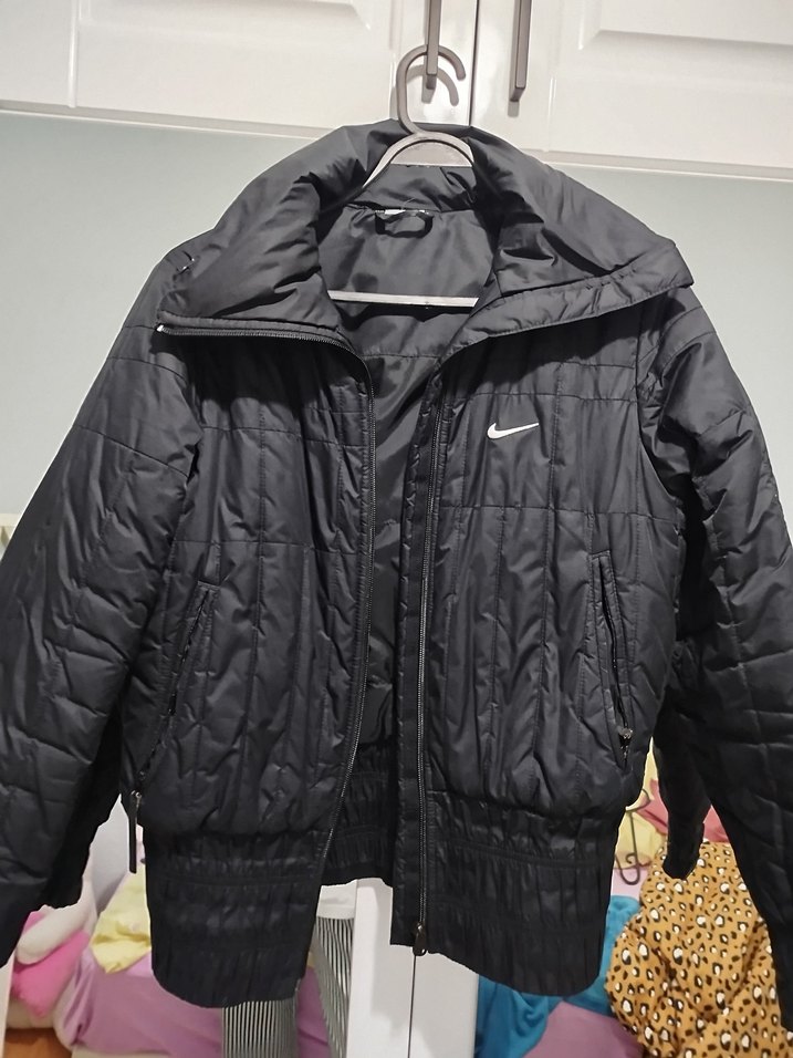 Siyah Fermuarlı Kadın Kışlık Mont - Görsel 2