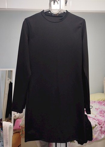 Siyah Yüksek Yakalı Uzun Kollu Mini Elbise - Görsel 4