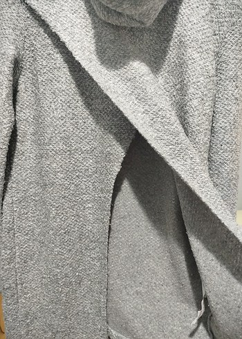 Gri Triko Yüksek Yakalı - Görsel 3