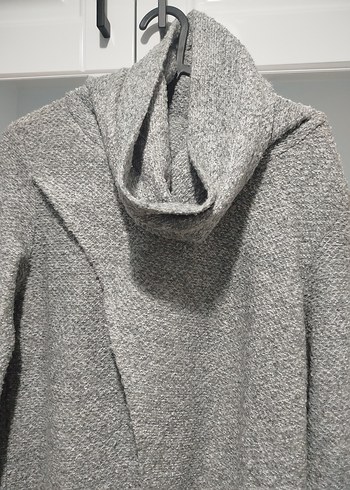 Gri Triko Yüksek Yakalı - Görsel 5