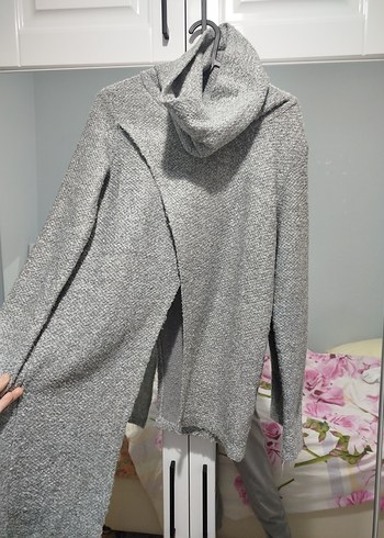 Gri Triko Yüksek Yakalı - Görsel 2