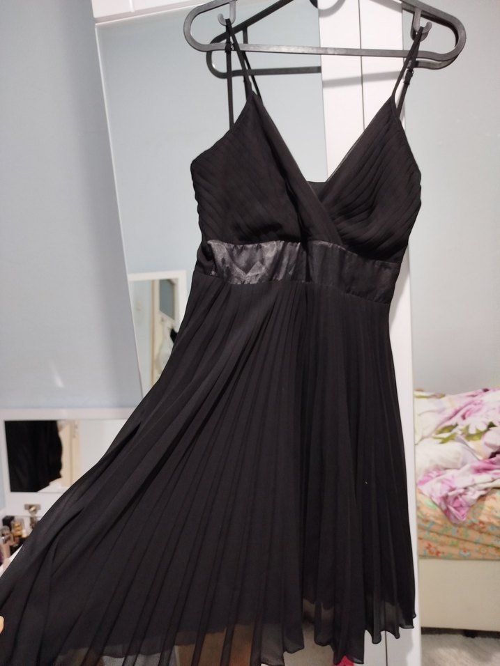 Kadın Siyah Piliseli Midi Abiye Elbise - Görsel 3