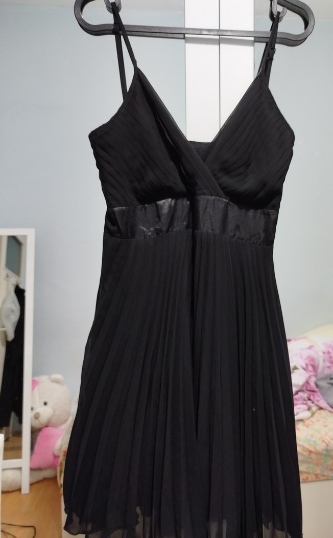 Kadın Siyah Piliseli Midi Abiye Elbise - Görsel 2