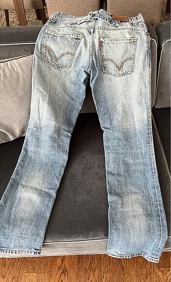 Levis Levis eskitmeli kot