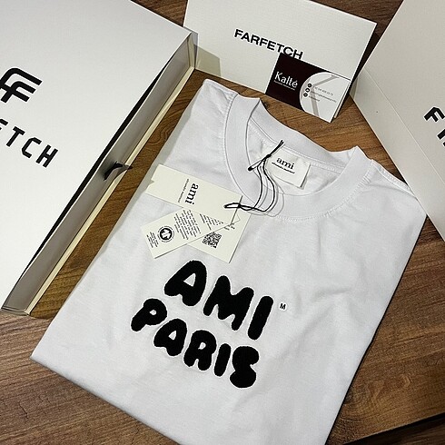 Ami Paris peluş Nakışlı Tişört