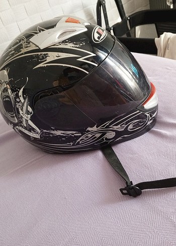 Kilitli Siyah Desenli Motosiklet Kaskı - Görsel 3