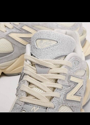 39,5 Beden NEW Balance 9060 Quartz Grey