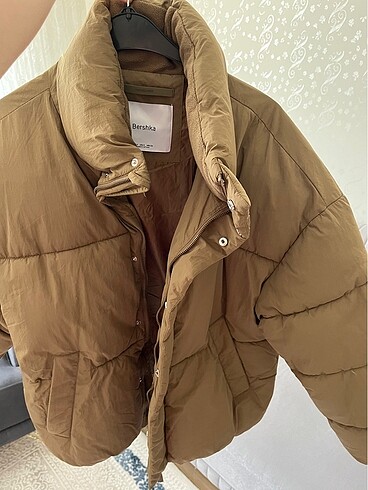 Bershka Su itici mont
