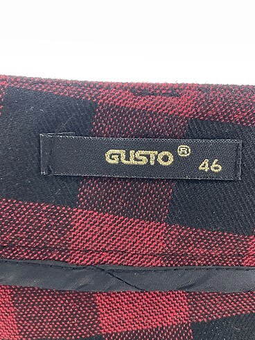 46 Beden çeşitli Renk Gusto Düz Kesim %70 İndirimli.