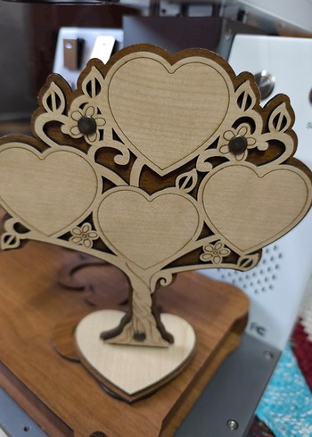 Ikea İsimli Ahşap Aile Soy Ağacı