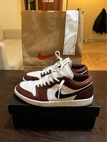 Nike Air Jordan 1 Low SE