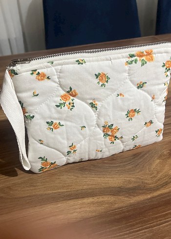 Beyaz turuncu çiçek desenli çanta - Görsel 2