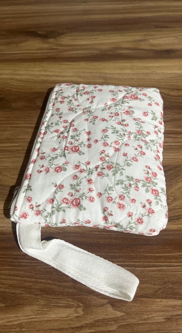 Çiçek Desenli Beyaz vintage  çanta - Görsel 2