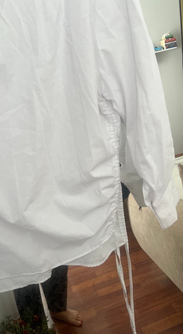 Düğmeli Beyaz Keten Gömlek - Görsel 2