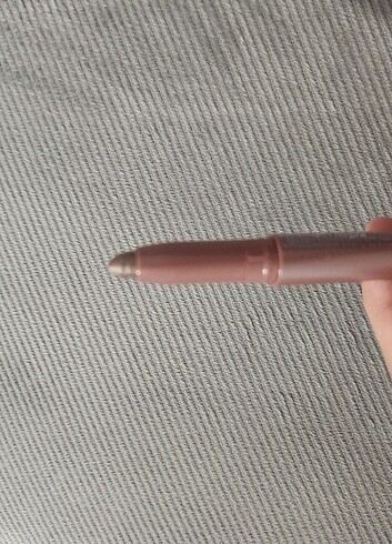 Beden Beaulis smoky chocolatte kalem far