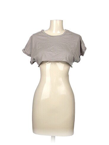 Trendyol & Milla T-shirt %70 İndirimli.