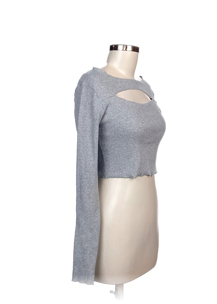 Trendyol & Milla Bluz %70 İndirimli. - Görsel 2