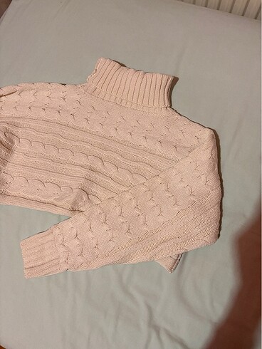 Bershka crop kazak
