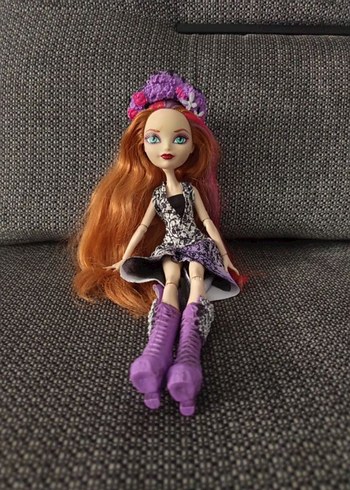 Ever After High Holly O'hair