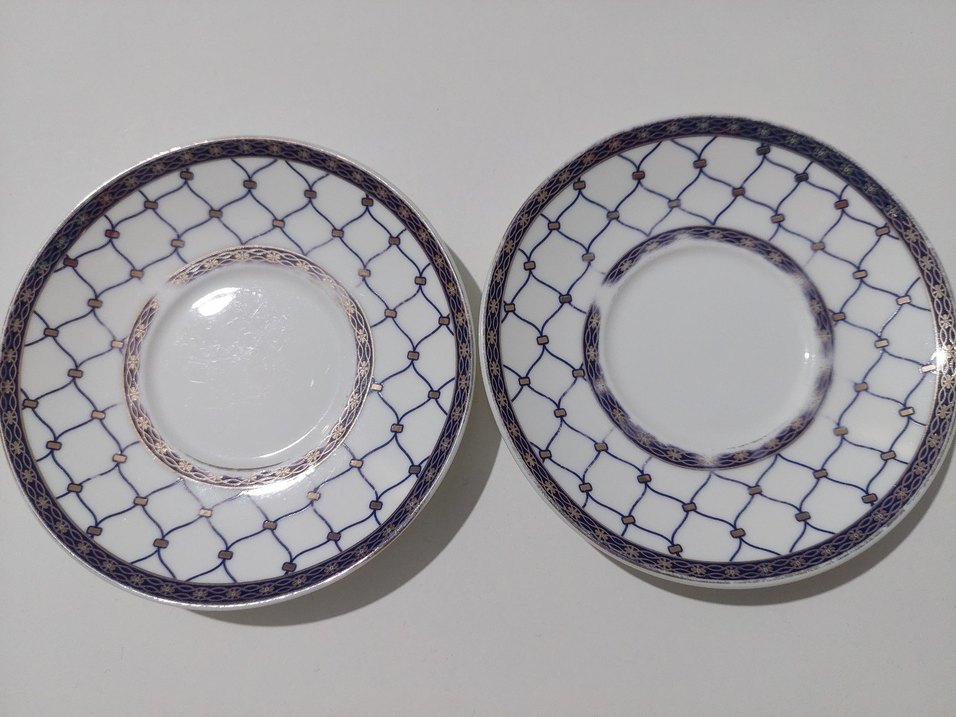 Koyu Desenli Beyaz Porselen Fincan ve Tabak Seti - Görsel 4