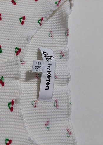 Beyaz Kiraz Desenli Tişört - Görsel 6