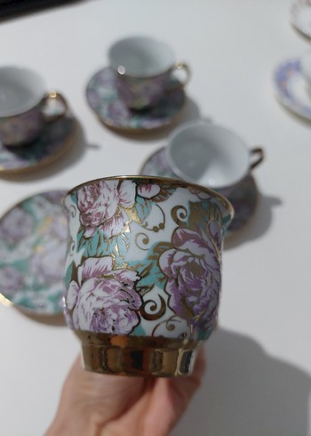 Vintage Mor Çiçek Desenli Porselen Fincan Takımı - Görsel 4