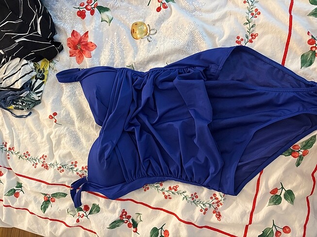 Marks & Spencer Kadın mayo 1 kere giyildi sıfır ayarında M&S marka