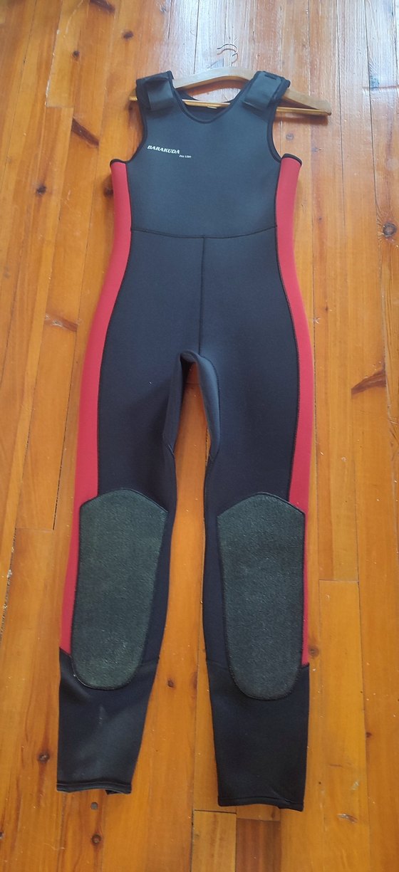 BARRACUDA Kırmızı-Siyah Tam Vücut Dalgıç Elbisesi - Görsel 2