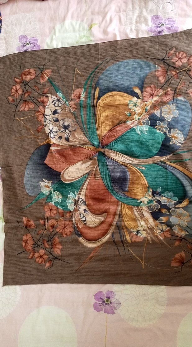 Kadın Başörtüsü - Görsel 3