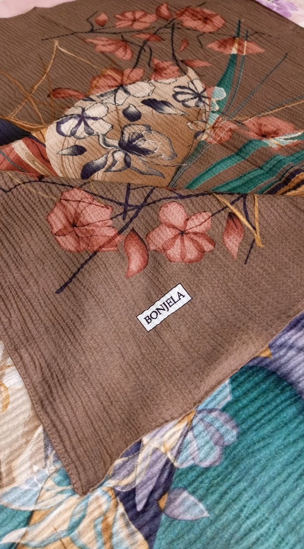 Kadın Başörtüsü - Görsel 5