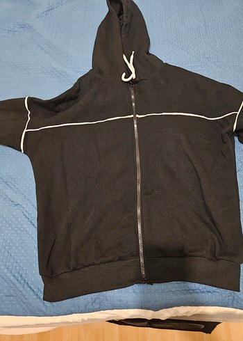 Bershka Kadın Siyah Fermuarlı Sweatshirt