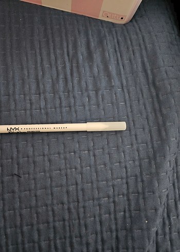 NYX Nyx Beyaz Göz kalemi