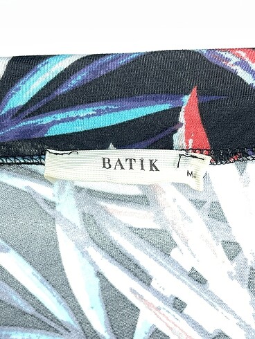 m Beden çeşitli Renk Batik Uzun Elbise %70 İndirimli.