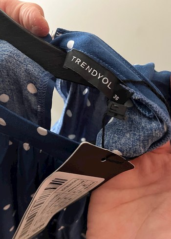 Lacivert Puantiyeli Fırfırlı Elbise - Görsel 3