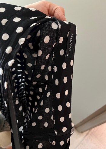 Puantiye Desenli Siyah Midi etek - Görsel 2