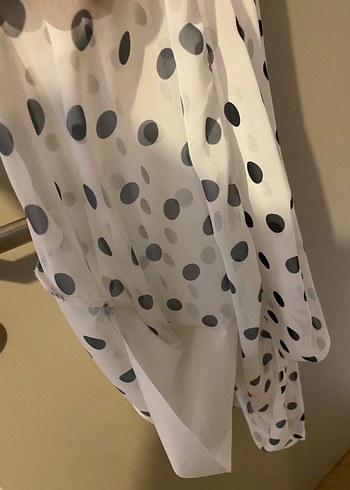 Beyaz Puantiyeli Uzun elbise - Görsel 4