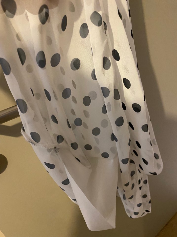 Beyaz Puantiyeli Uzun elbise - Görsel 4