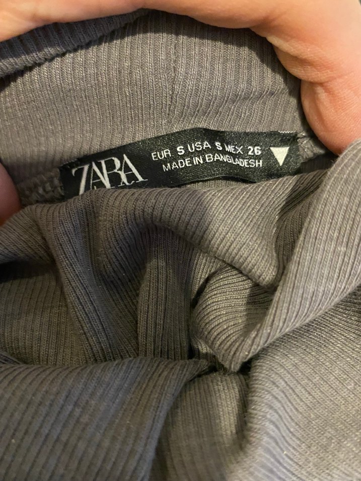 Zara marka Gri Uzun Yaka Detaylı Kadın Elbise - Görsel 4