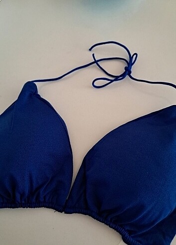 Mavi ve Siyah bikini takımı