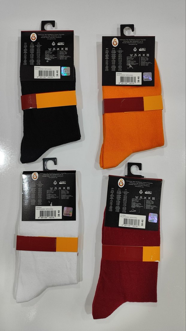 Galatasaray Baskılı Mini Kadın Çorap - Görsel 2