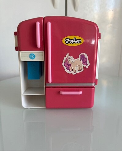 Oyuncak shopkins dolap