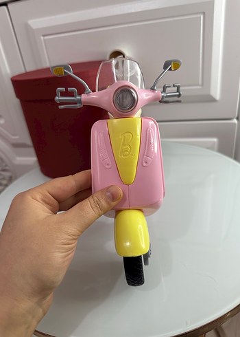 Pastel Pembe Barbie Scooter Oyuncak - Görsel 3