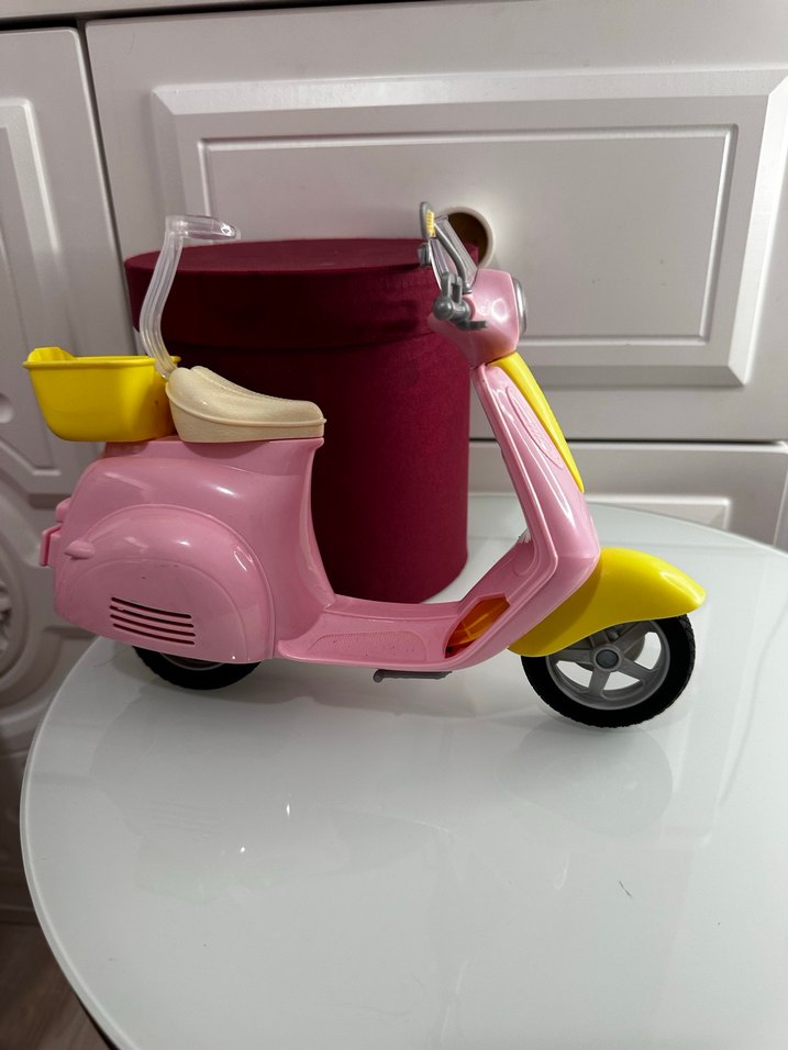 Pastel Pembe Barbie Scooter Oyuncak - Görsel 2