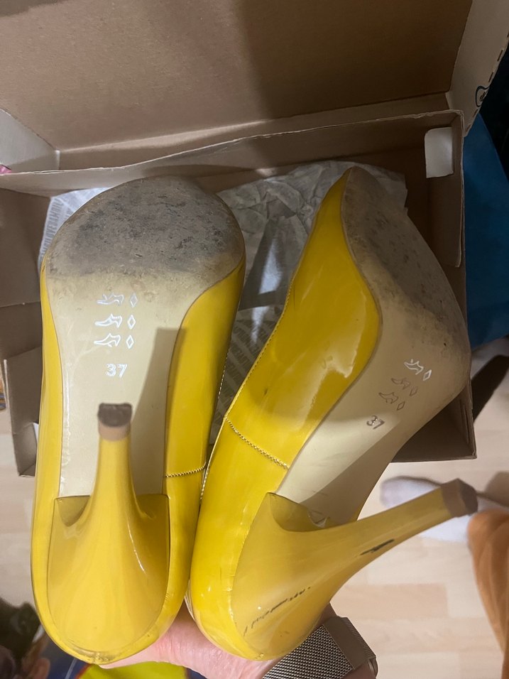 Sarı Rugan Stiletto Kadın Ayakkabı - Görsel 2