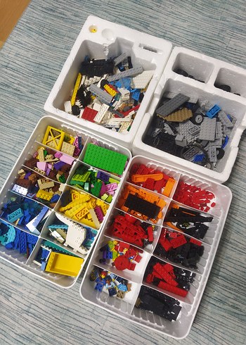  Beden Lego 1500 Parça orjinal karışık