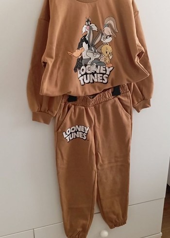 7 Yaş Beden Looney Tunes Baskılı Kahverengi Eşofman Takımı