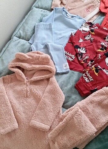 6 Yaş Beden çeşitli Renk Alt üst takimlar