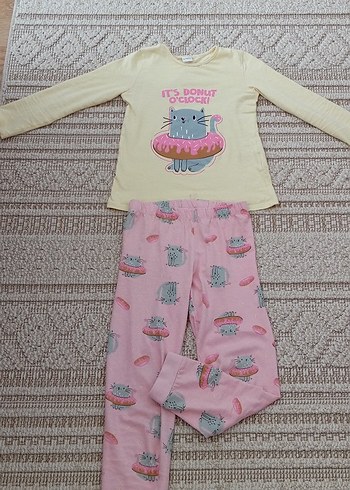 LC Waikiki Kız Çocuk Uzun Kollu Pamuklu Pijama Takımı
